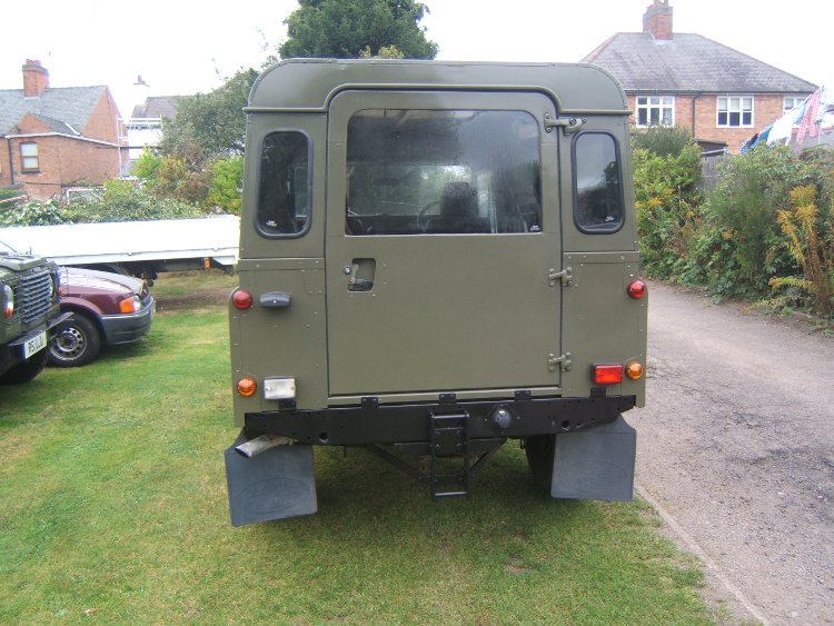 LANDROVER DEFENDER 300 TDI HARD TOP 3